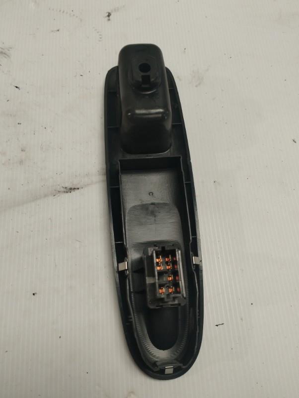 Interruttore lavacristalli anteriore destro PEUGEOT 406 PHASE 2 Diésel - 1