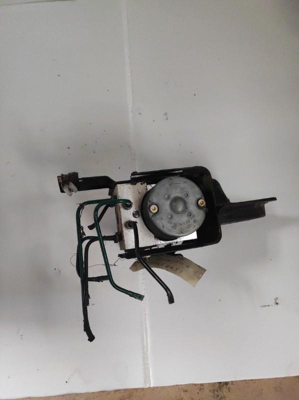 Bloc ABS (freins anti-blocage) RENAULT CLIO 2 PHASE 1 Diesel - 1