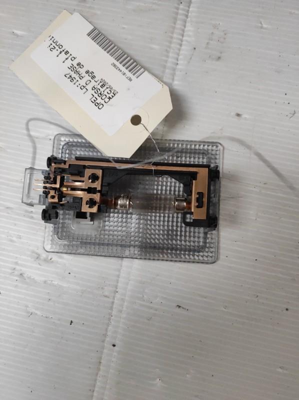 Eclairage de plafonnier OPEL CORSA D PHASE 1 Essence - 1