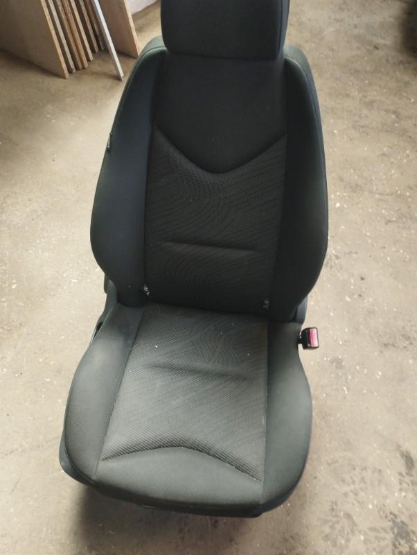 Sedile passeggero PEUGEOT 308 1 SW PHASE 1 BREAK Gasolina - 1