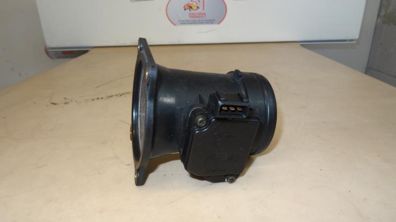 Debitmetre VOLKSWAGEN PASSAT 4 PHASE 2 BREAK Essence - 1