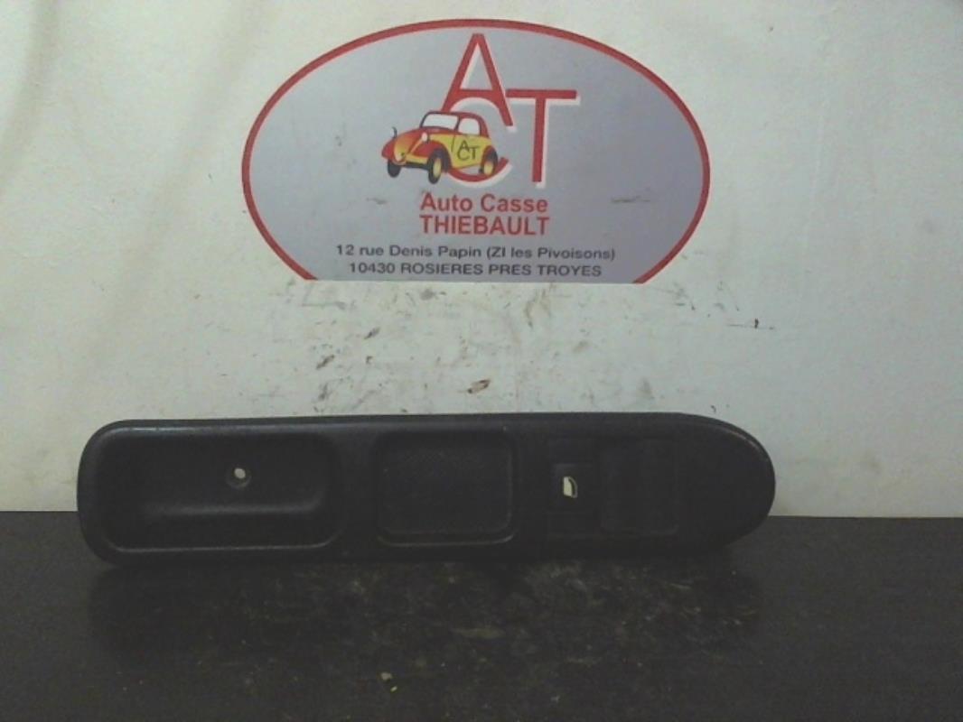 Interruttore lavacristalli anteriore destro PEUGEOT 307 PHASE 1 Diésel - 1