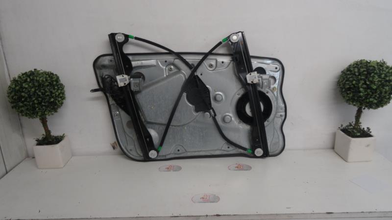 Alzacristalli manuale posteriore destro SKODA FABIA 1 PHASE 2 Diésel - 1