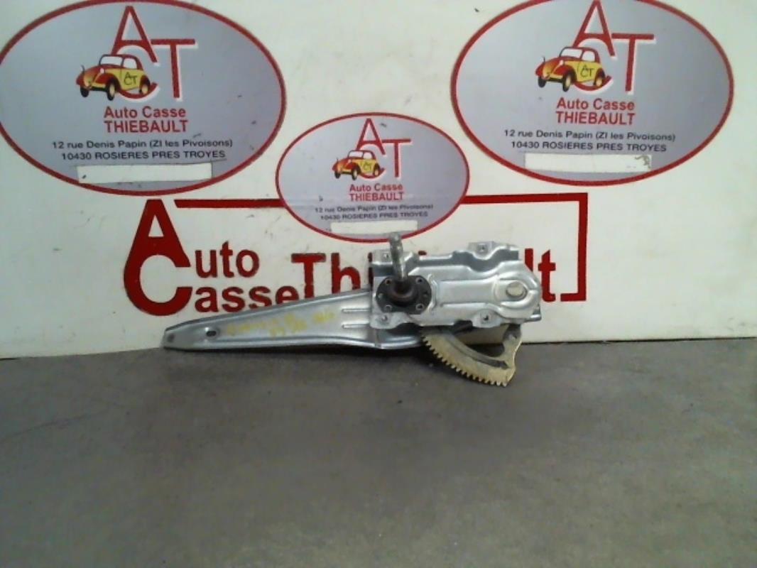Alzacristalli manuale posteriore sinistro TOYOTA AVENSIS 2 PHASE 1 BREAK Diésel - 1