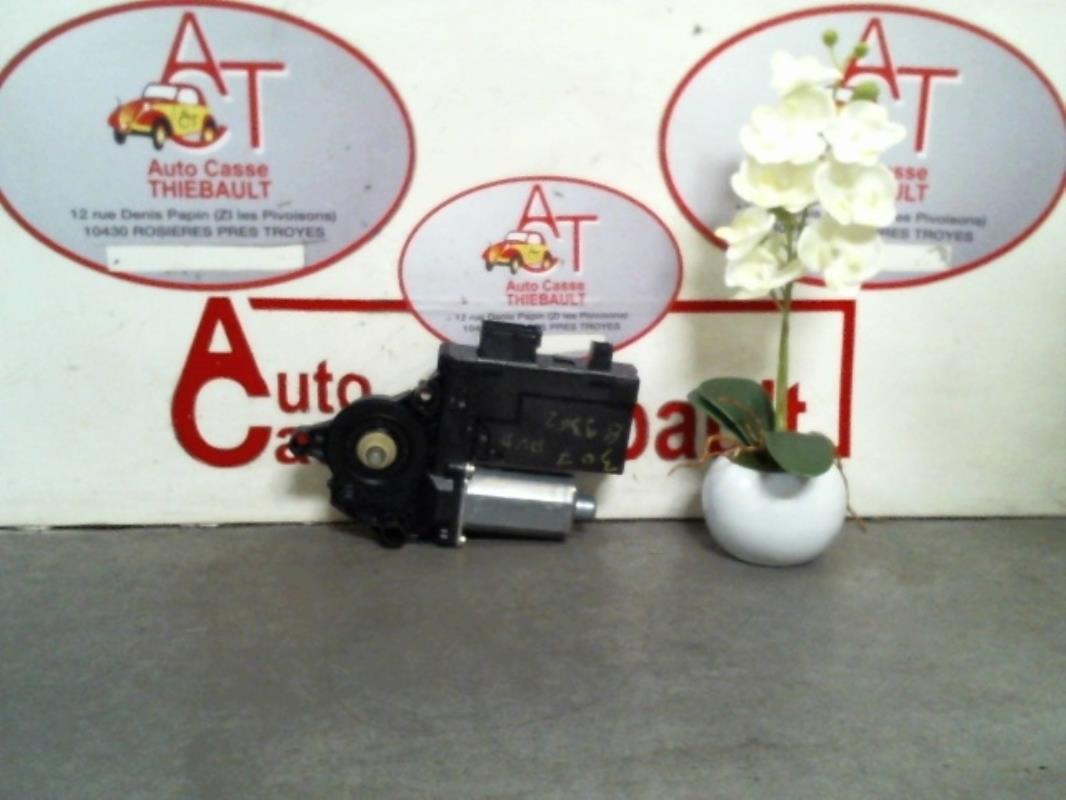 Motore alzacristalli anteriore destro PEUGEOT 307 PHASE 1 Diésel - 1