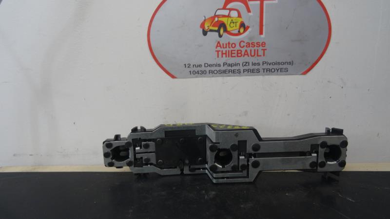 Base portalampade fanale posteriore destro DACIA SANDERO 1 GLP - 1