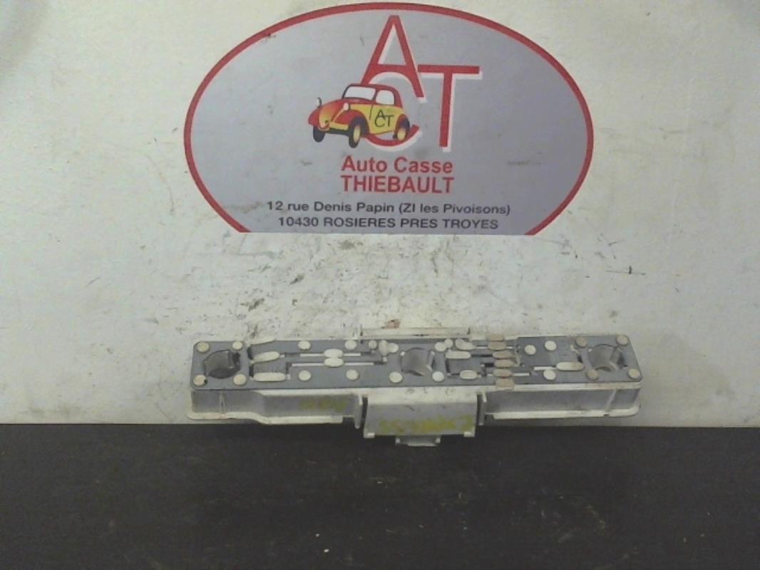 Base portalampade fanale posteriore destro RENAULT EXPRESS PHASE 1 Diésel - 1
