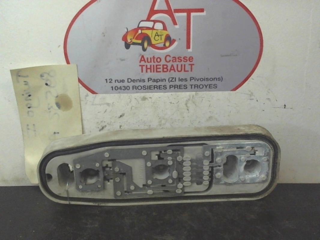 Base portalampade fanale posteriore destro RENAULT TWINGO 1 PHASE 2 Gasolina - 1