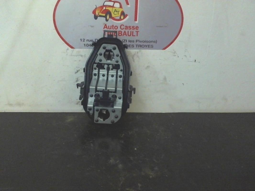 Platine feu arriere gauche RENAULT CLIO 4 PHASE 1 Essence - 1