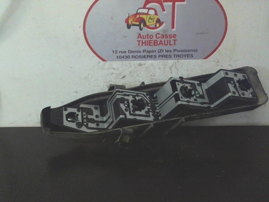 Base portalampade fanale posteriore destro RENAULT GRAND SCENIC 2 PHASE 1 Diésel - 1