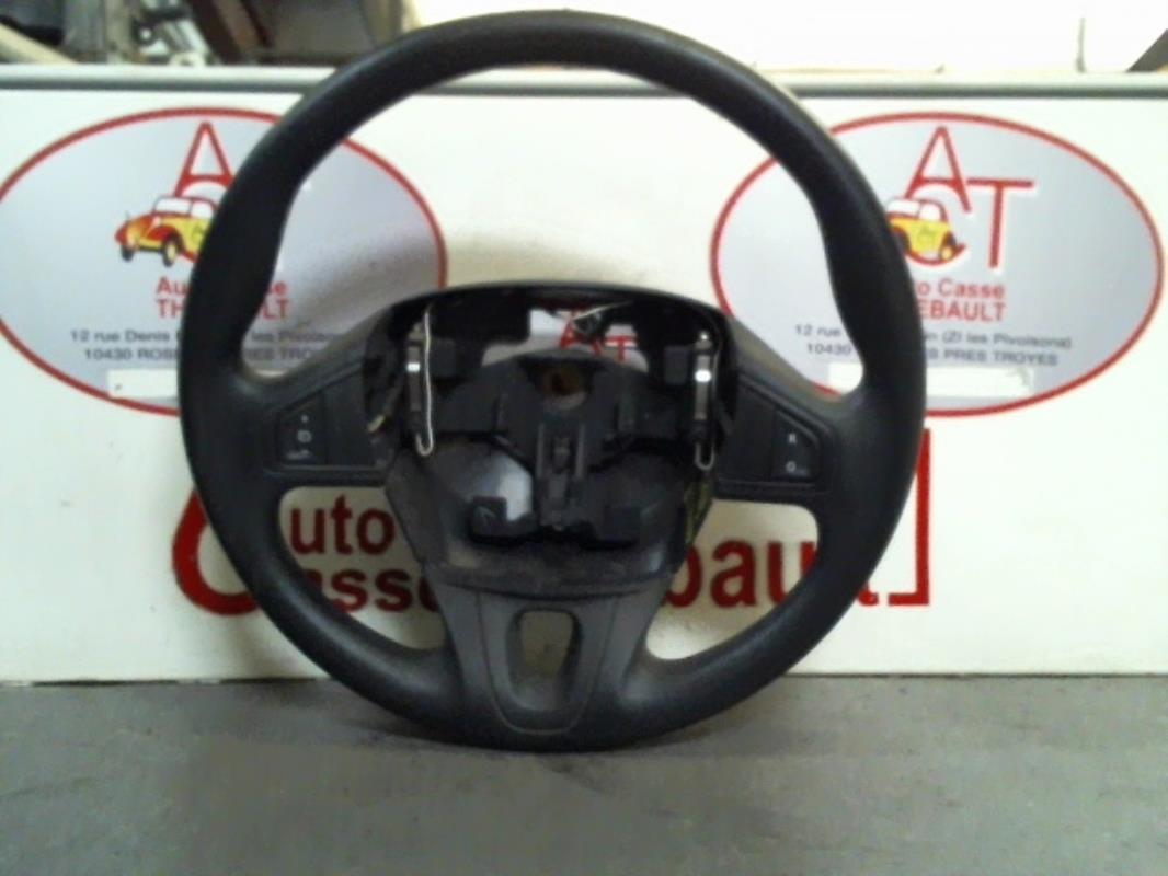 Volant RENAULT MEGANE 3 PHASE 1  - 1