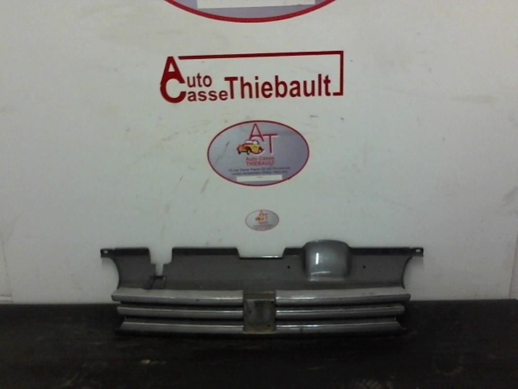 Calandre PEUGEOT 405 PHASE 2  - 1