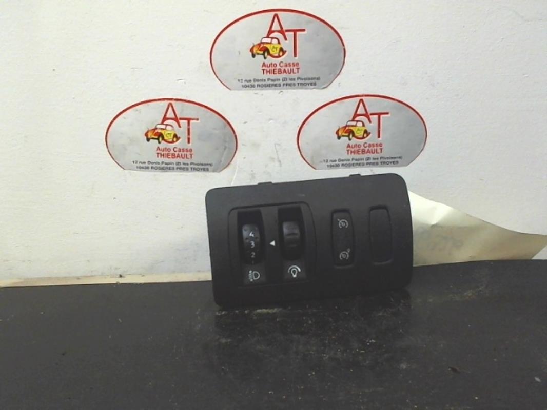 Commande de reglage hauteur de phare RENAULT CLIO 3 PHASE 1 BREAK Diesel - 1