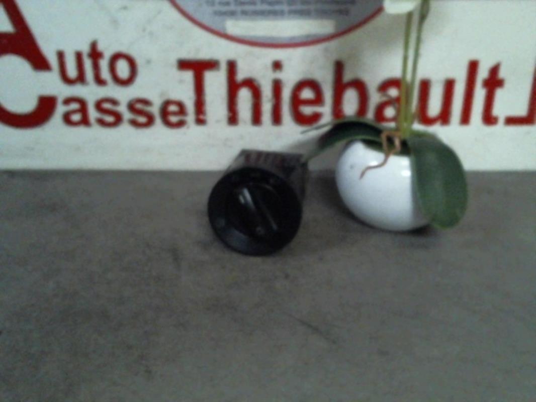 Commodo phare VOLKSWAGEN POLO 4  - 1