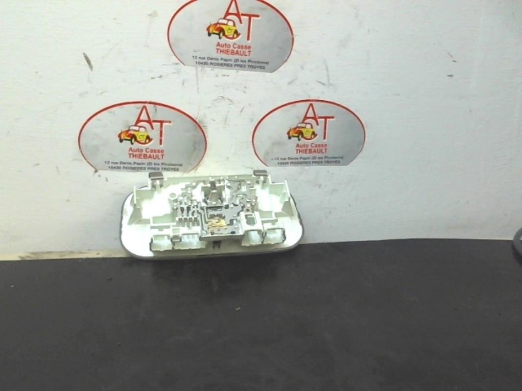 Eclairage de plafonnier PEUGEOT 207 PHASE 1 Diesel - 1