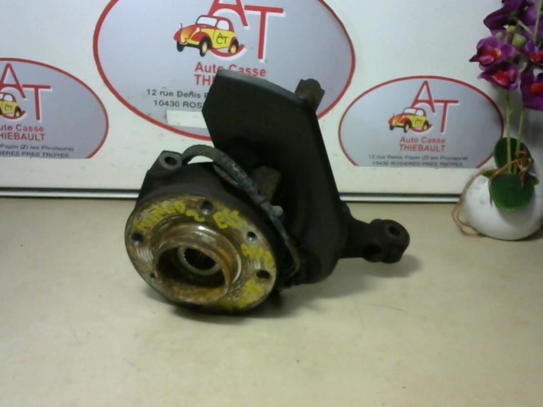 Fusee avant droit RENAULT TWINGO 2 PHASE 2 Essence - 1