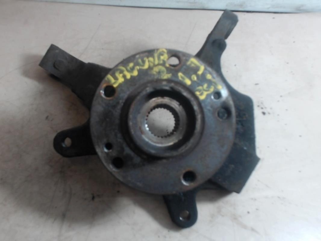 Fusee avant gauche RENAULT LAGUNA 2 PHASE 1 Diesel - 1