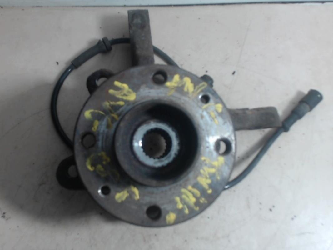 Fusee avant gauche RENAULT TWINGO 2 Essence - 1