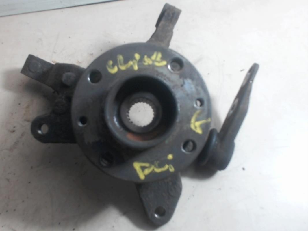 Fusee avant gauche RENAULT CLIO 2 PHASE 1 Diesel - 1