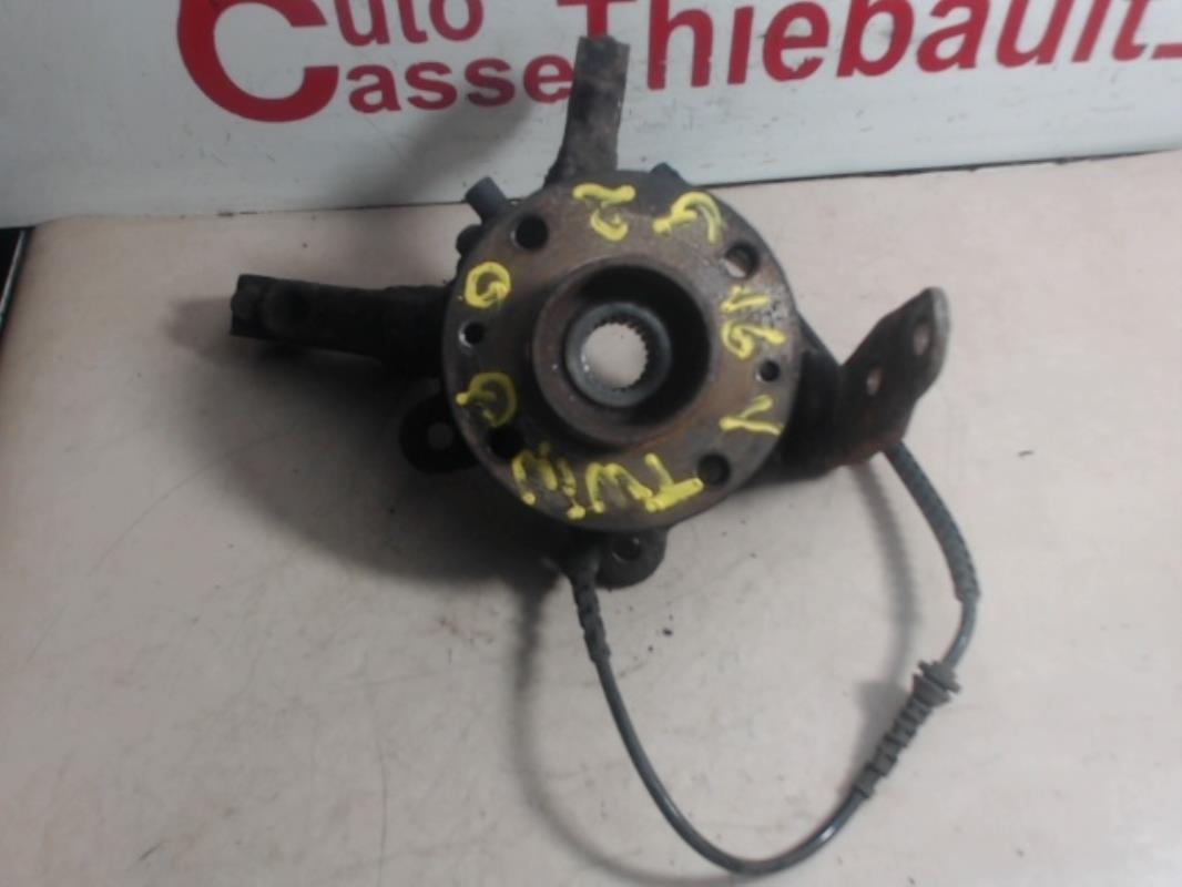 Fusee avant gauche RENAULT TWINGO 2  - 1