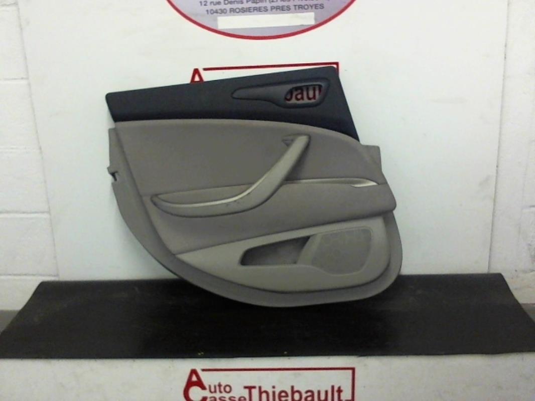 Panel de puerta trasera izquierda CITROEN C5 2 BREAK Diésel - 1