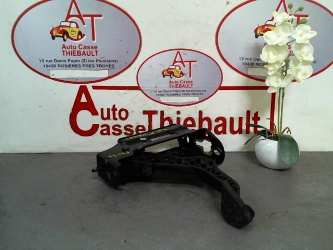 Pedale de frein AUDI TT 1 COUPE Essence - 1