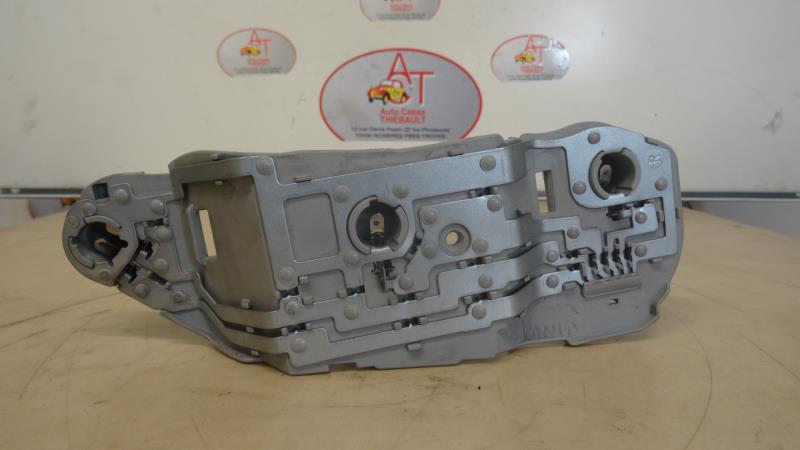 Base portalampade fanale posteriore destro TOYOTA COROLLA VERSO 2 PHASE 2 Diésel - 1