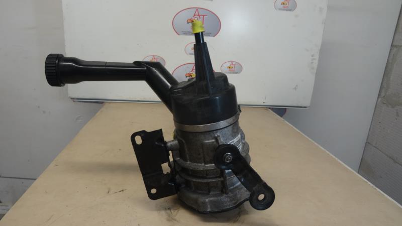 Pompe de direction CITROEN C4 PICASSO 1 Diesel - 1