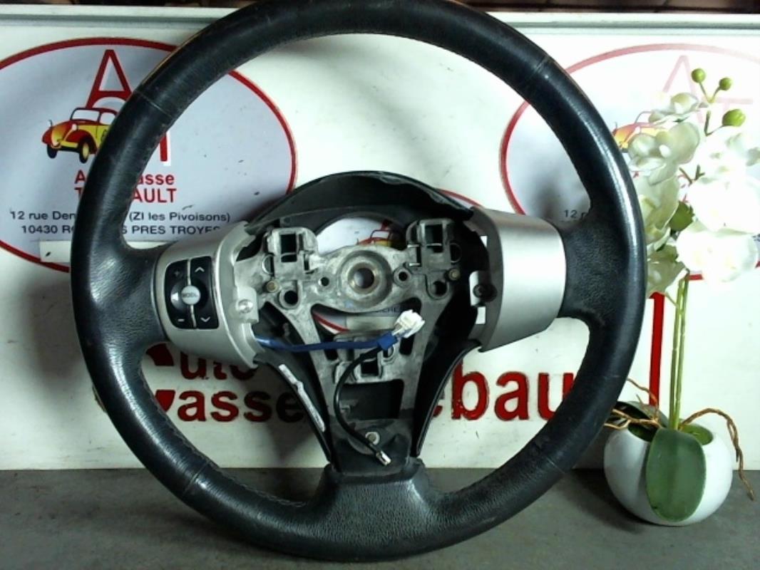 Volante TOYOTA YARIS 2 PHASE 1 Gasolina - 1