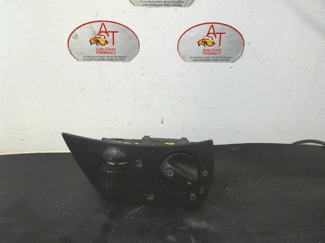 Commande de phare VOLKSWAGEN POLO 3  - 1