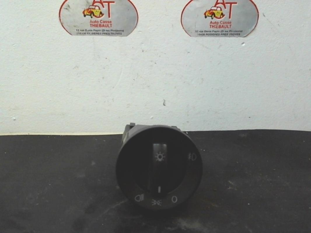 Commande de phare VOLKSWAGEN POLO 4  - 1