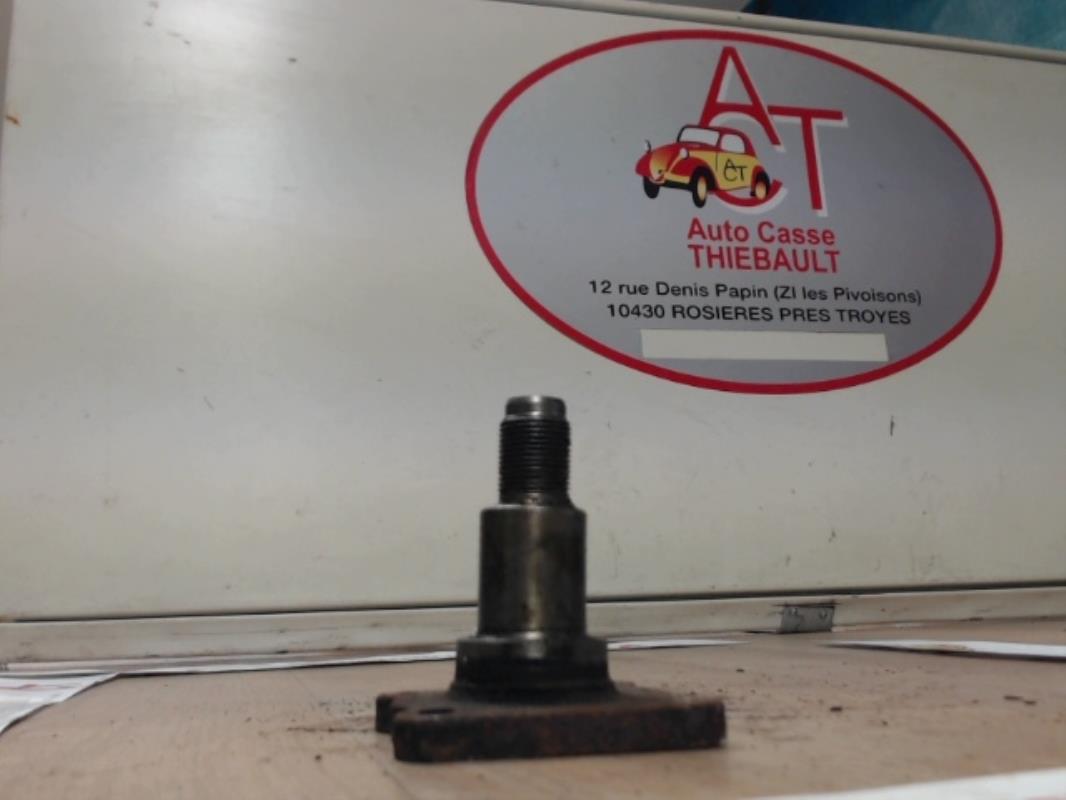 Fusee arriere droit FORD KA 1  - 1