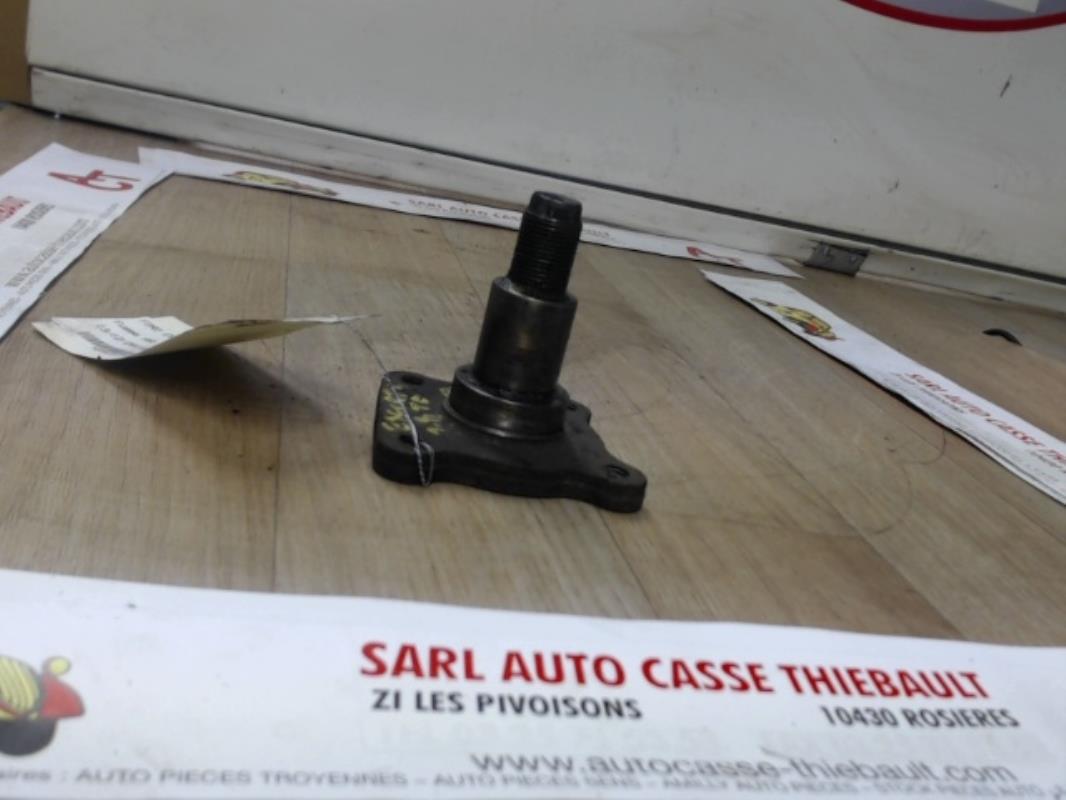 Fusee arriere droit FORD ESCORT 4  - 1