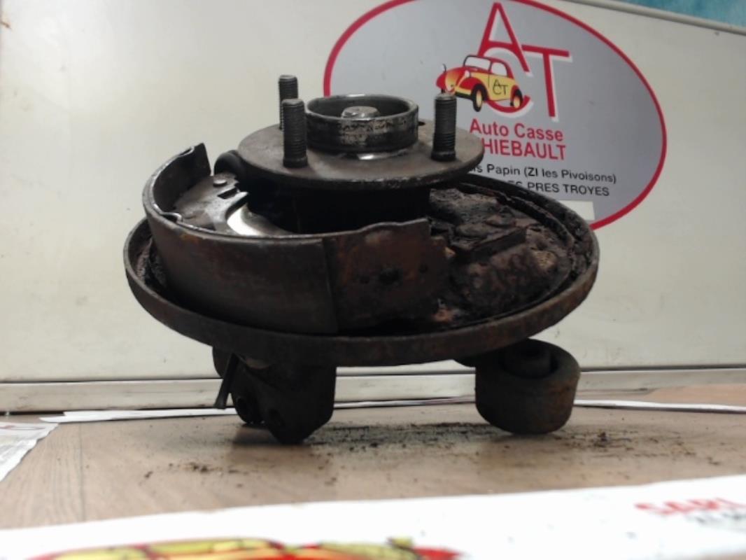 Fusee arriere droit FORD MONDEO 2  - 1