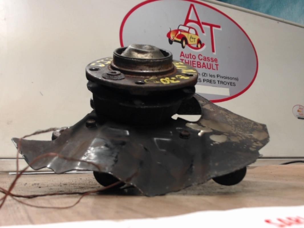 Fusee avant droit BMW SERIE 3 E46  - 1