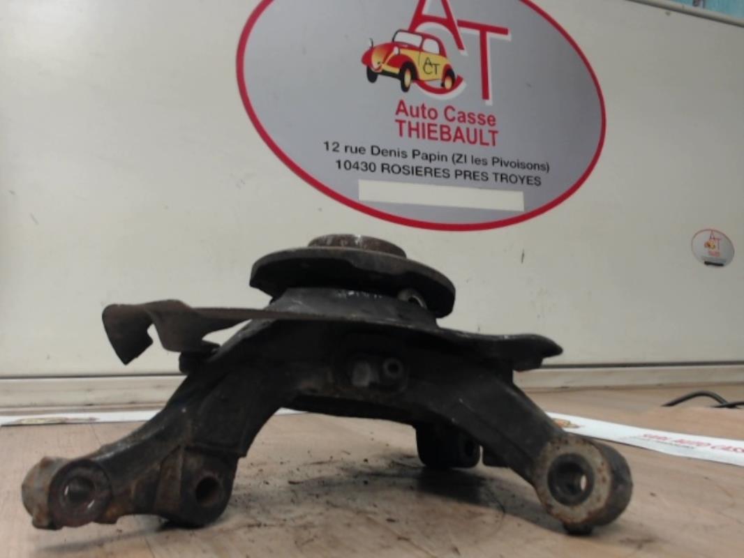 Fusee avant droit PEUGEOT BIPPER Diesel - 1