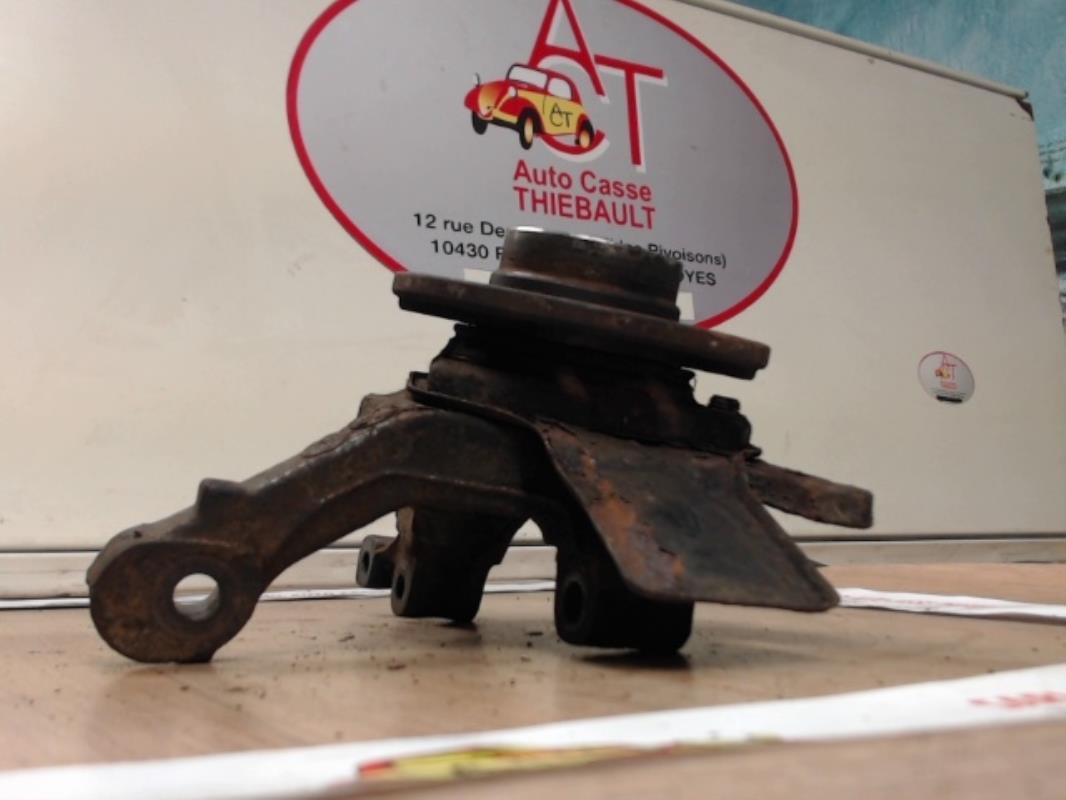 Fusee avant droit OPEL ASTRA H GTC PHASE 1 Diesel - 1