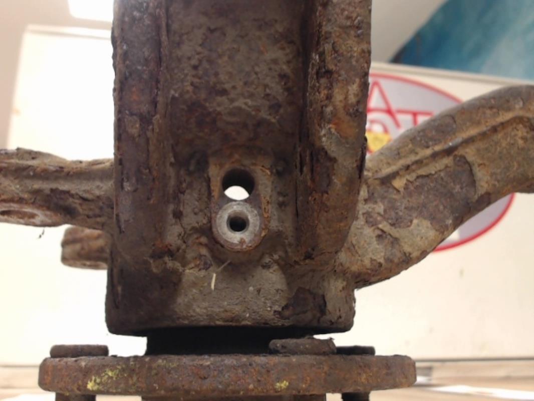 Fusee avant gauche FORD FIESTA 4 PHASE 2 Essence - 1