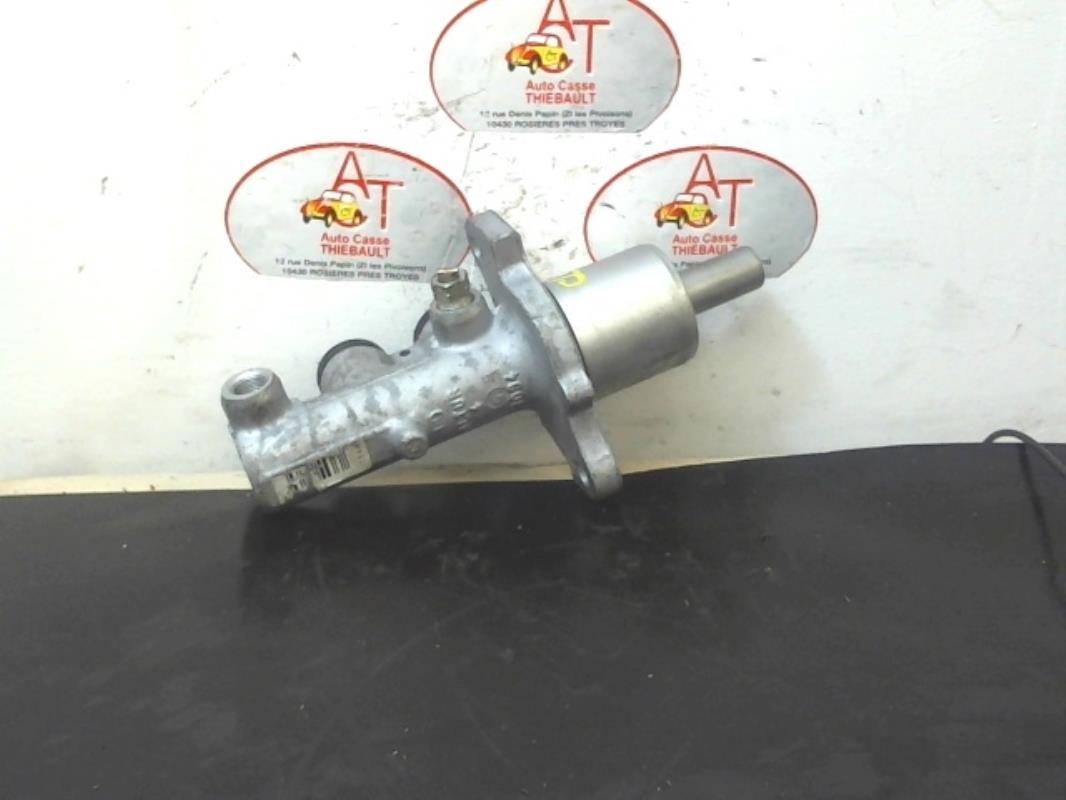 Cilindro maestro (freno) MERCEDES CLASSE B 245 PHASE 1 Gasolina - 1