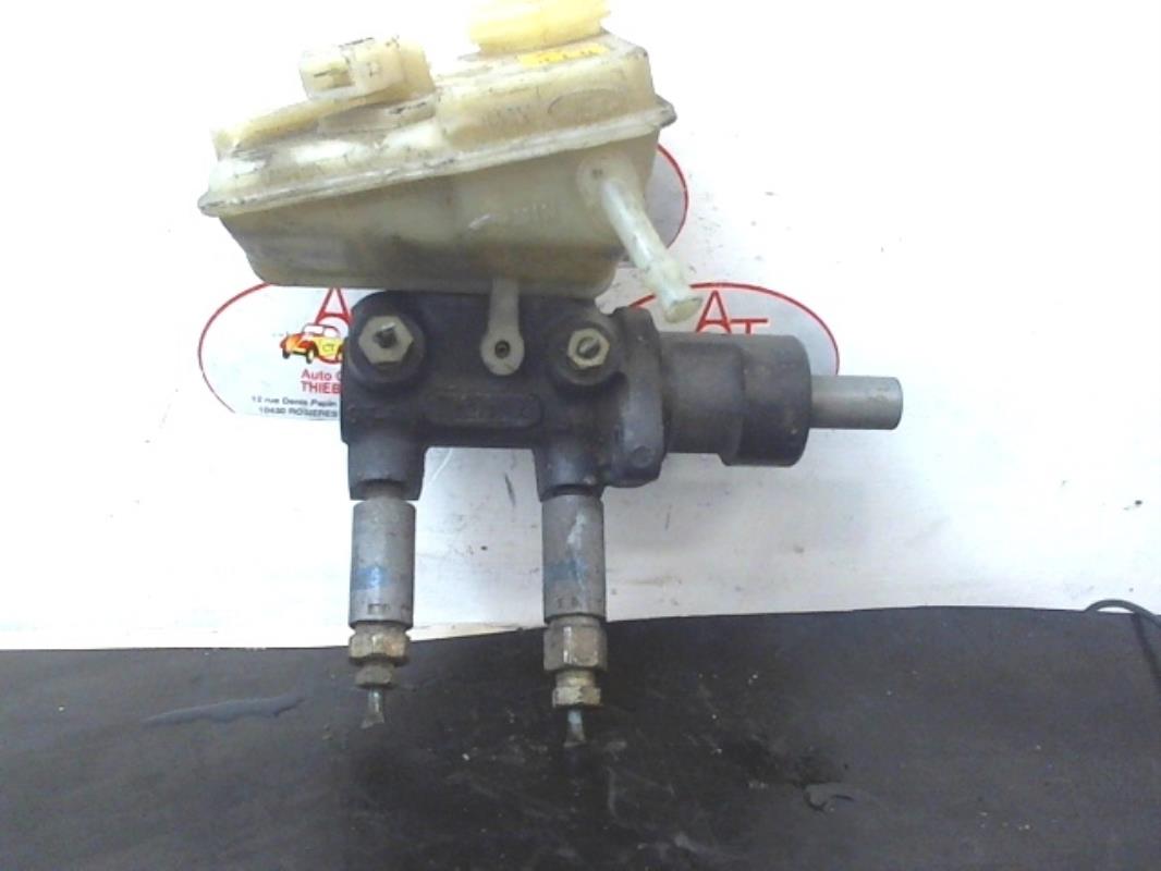 Cilindro maestro (freno) FORD MONDEO 1 PHASE 1 Diésel - 1