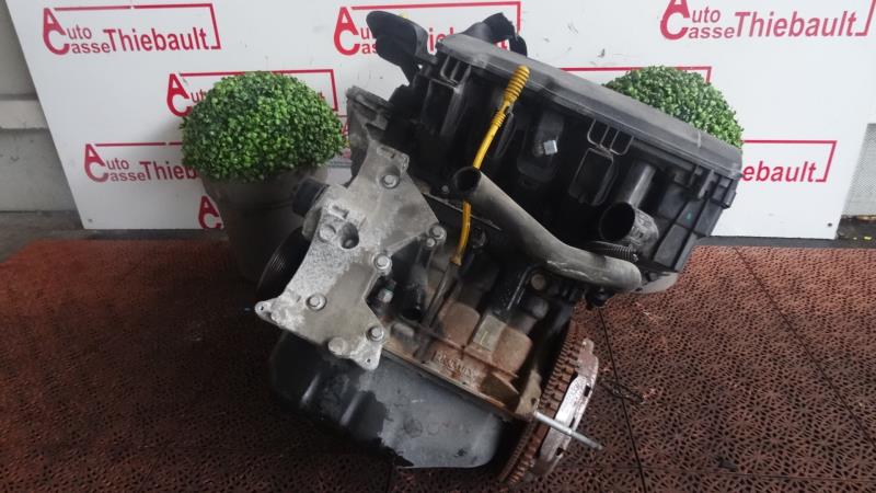 Moteur RENAULT CLIO 3 PHASE 1 Essence - 1