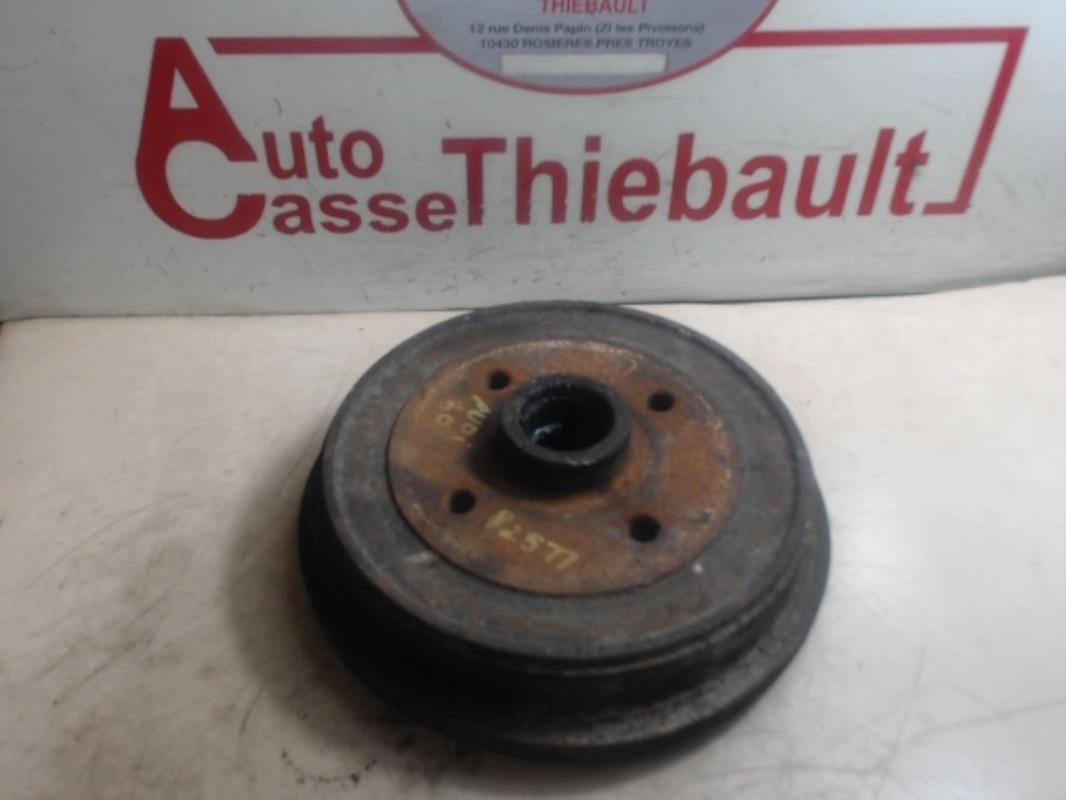 Tambour arriere gauche AUDI 80 1  - 1