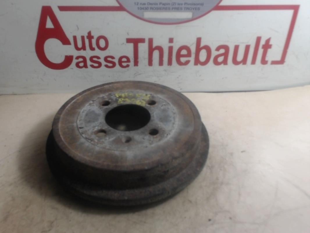 Tamburo posteriore sinistro VOLKSWAGEN POLO 3 PHASE 2 Gasolina - 1
