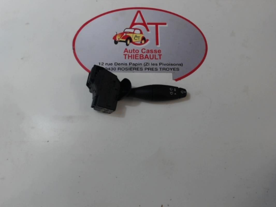 Devio tergicristalli FORD FIESTA 5  - 1