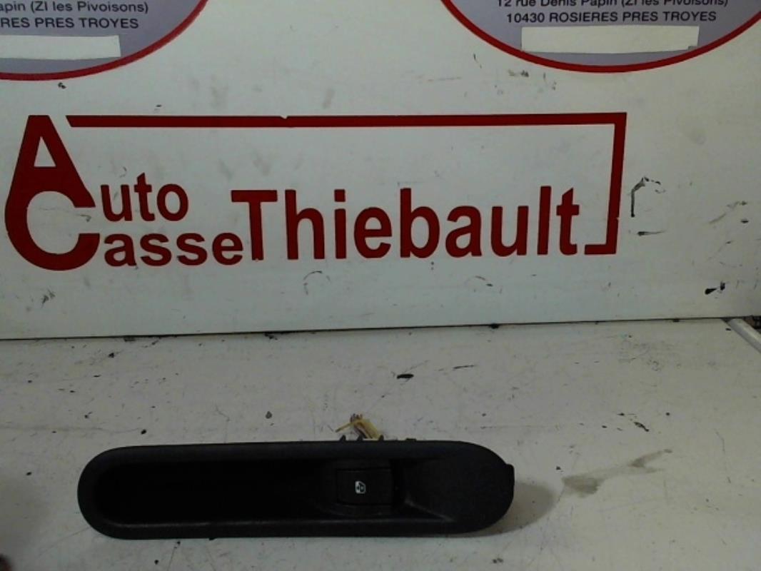 Interruttore lavacristalli posteriore destro RENAULT ESPACE 4 PHASE 1 Gasolina - 1