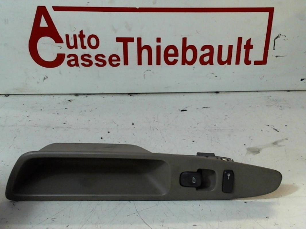 Interruttore lavacristalli anteriore destro VOLVO S 40 1 PHASE 2 Diésel - 1