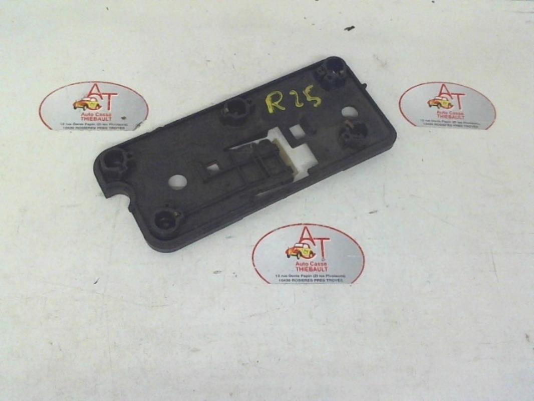 Base portalampade fanale posteriore destro RENAULT R25 PHASE 1  - 1