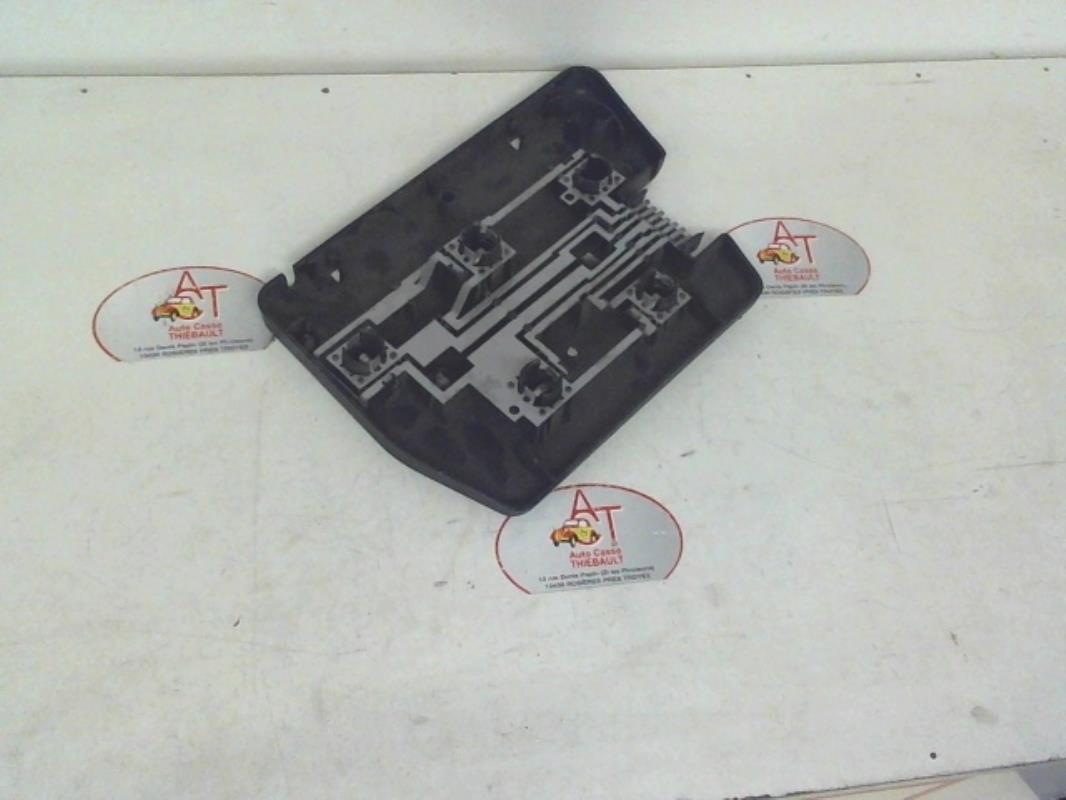Base portalampade fanale posteriore destro FORD ESCORT 6  - 1