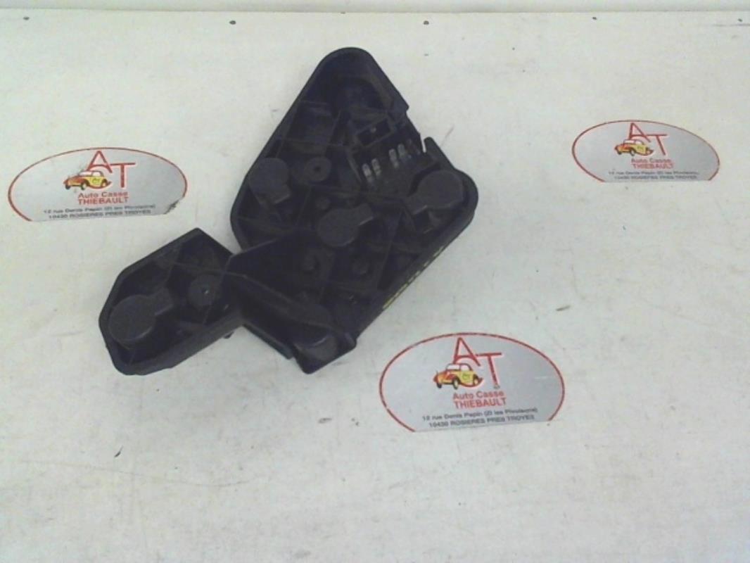 Base portalampade fanale posteriore destro FIAT BRAVO 1 Diésel - 1