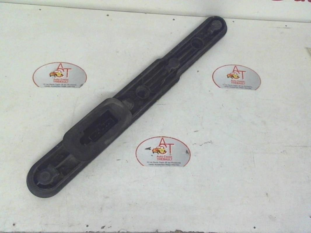 Base portalampade fanale posteriore destro FORD C-MAX 1 PHASE 1 Diésel - 1